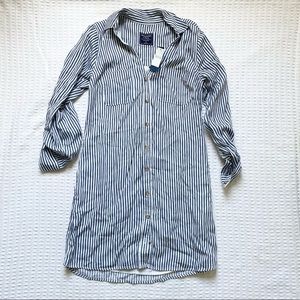 NWT Abercrombie and Fitch white and blue striped shirt dress size small